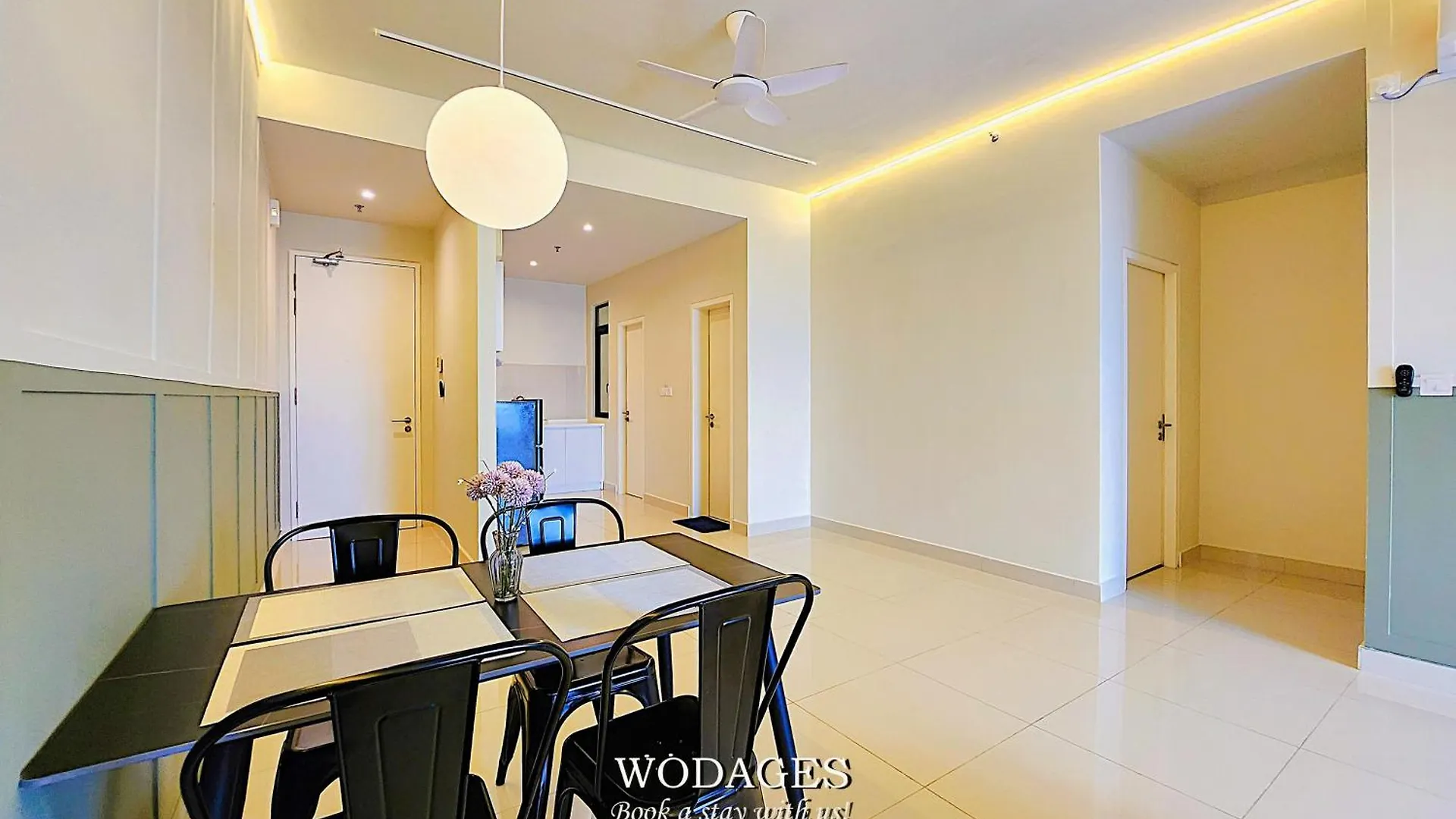 The Apple, Melaka, Wifi 600 Mbps By Wodages 0*, Malacca Malaysia